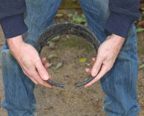 Photo of an edge pot cut.